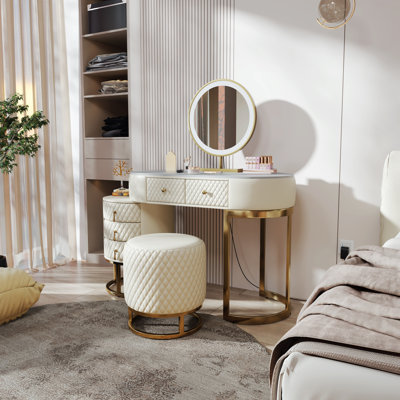 Amnon Vanity