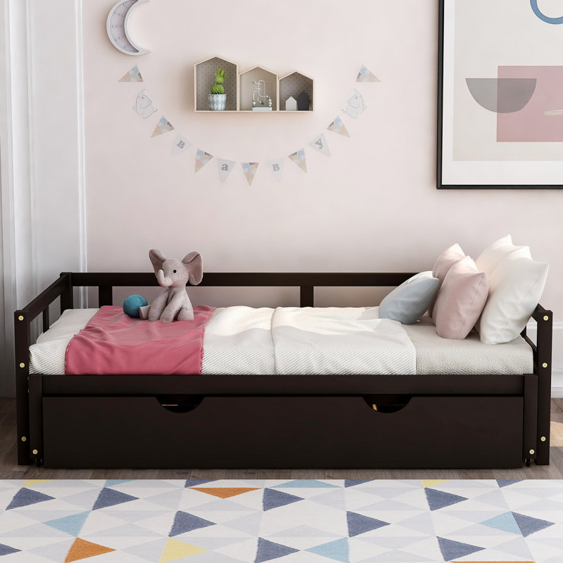Lit plateforme simple avec rangement en bois massif Daneysha, Espresso