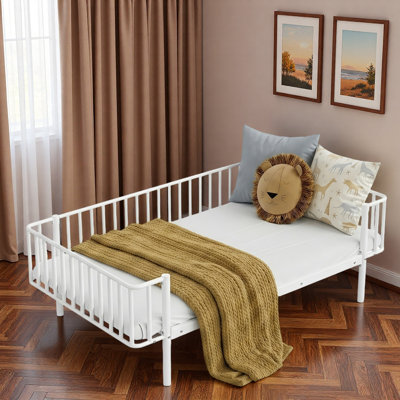 Metal Daybed With Reinforced Slat Support And Sturdy Metal Construction