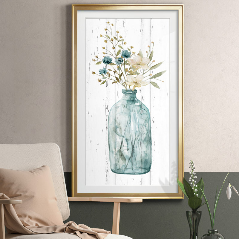 Farmhouse Flower Bouquet I - impression encadrée, Encadrement doré, H 10,5 po x l 18,5 po x P 1,5 po