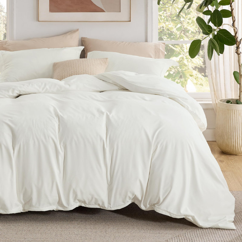 Bedsure Microfiber Duvet Cover with Fitted Sheet- Deep Pocket, Hotel Luxury Soft Double Brushed Bedding Set （Set of 4）, Ivory