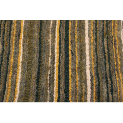 Kashkuli Gabbeh Olive Rug 6'8" x 9'8"