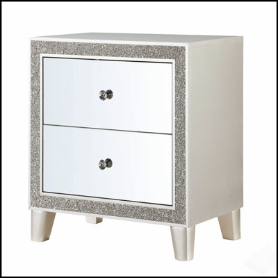 Champagne 2-Drawer Nightstand with Mirrored Finish, Perfect for Adding Luxury and Elegance to Your Bedroom