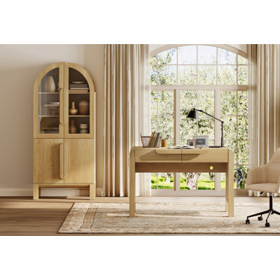 Ensemble de bureau 2 pièces, bureau de direction moderne de 47 po avec station de charge et tiroirs et bibliothèques arquées à 5 niveaux de hauteur de 71 po avec porte vitrée pour le salon, la chambre à coucher et le bureau à domicile