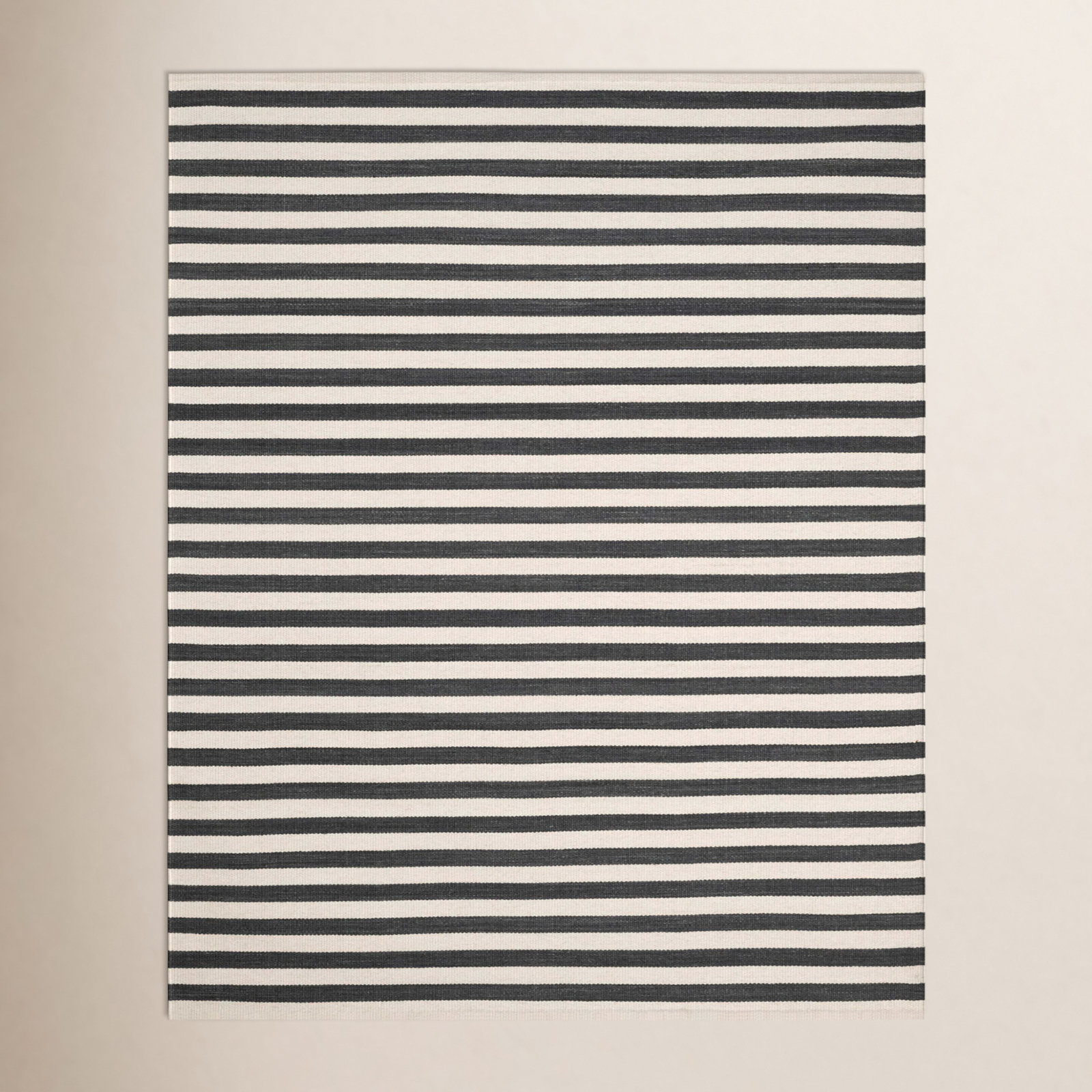 Renelso Black Ivory Hand-Woven Wool Rug, Rectangle 8' x 10'