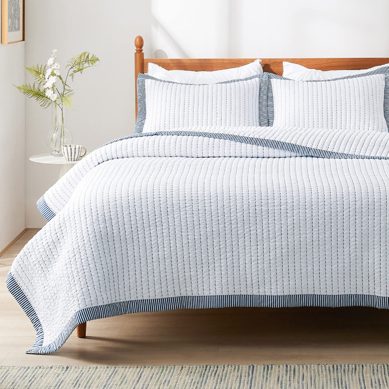 Bedspread Coverlet Lightweight Soft Quilt Bedding Set, White Corduroy, Queen Quilt + 2 Standard Pillow Sham