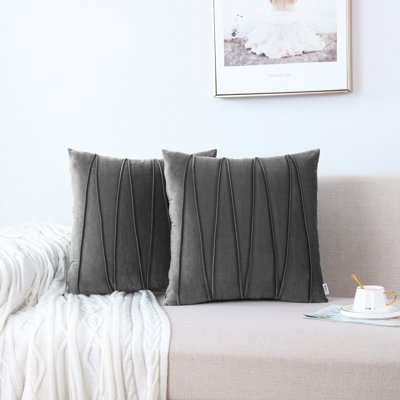 Pleated Square Polyester Velvet Pillow Cover