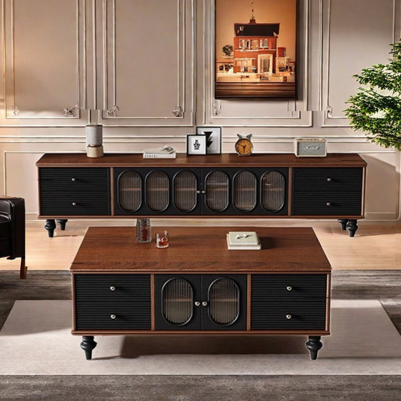 Combinaison meuble télé et table basse de style rétro