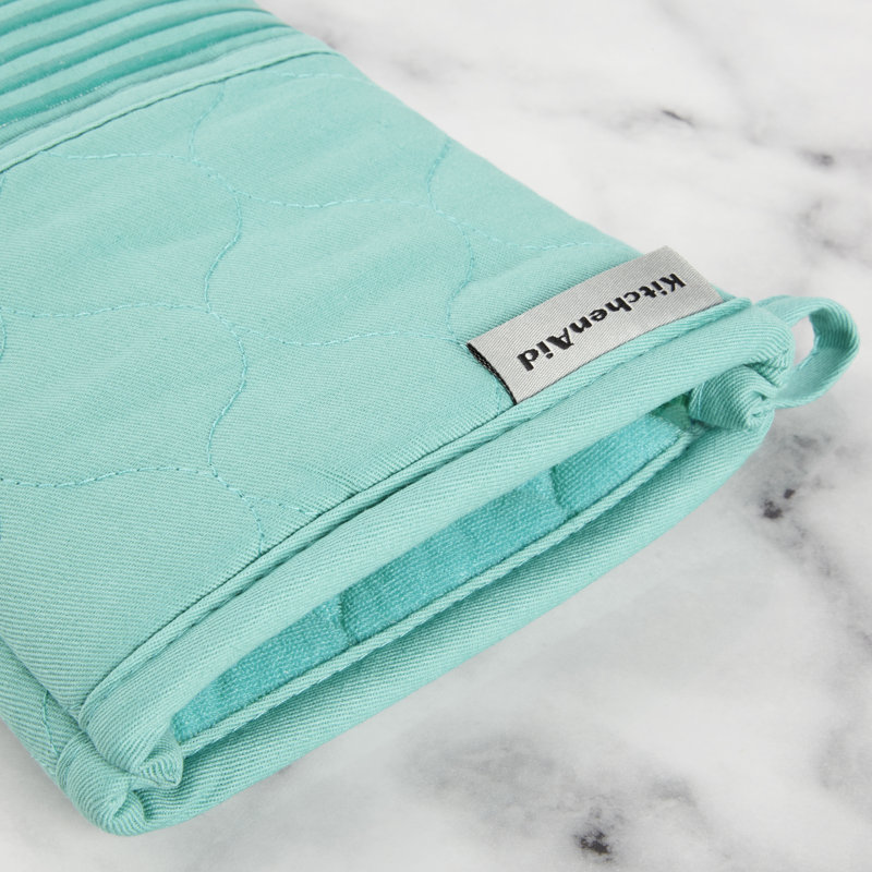 Aqua Sky Quilted Cotton Terry Cloth Oven Mitt and Towel Set