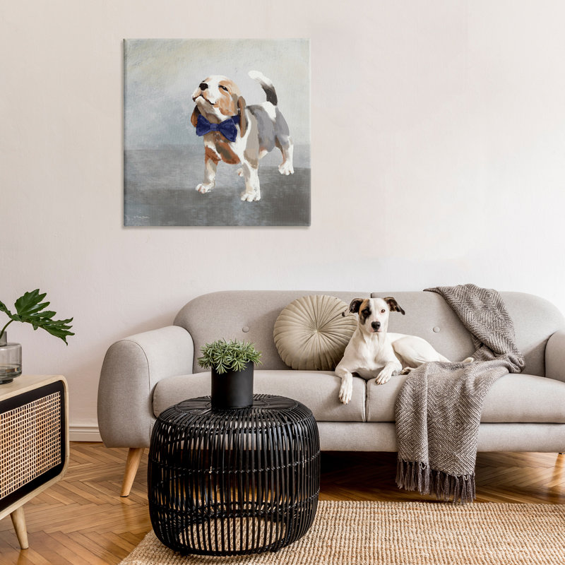 "Happy Beagle In Bowtie" par Molly Mattin sur toile, H 36 po x l 36 po