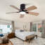 Ventilateurs de plafond à profil bas de 42 pouces avec lumière et télécommande, à DEL à intensité variable, moteur CC réversible silencieux, pour une utilisation à l'intérieur ou à l'extérieur (noir)