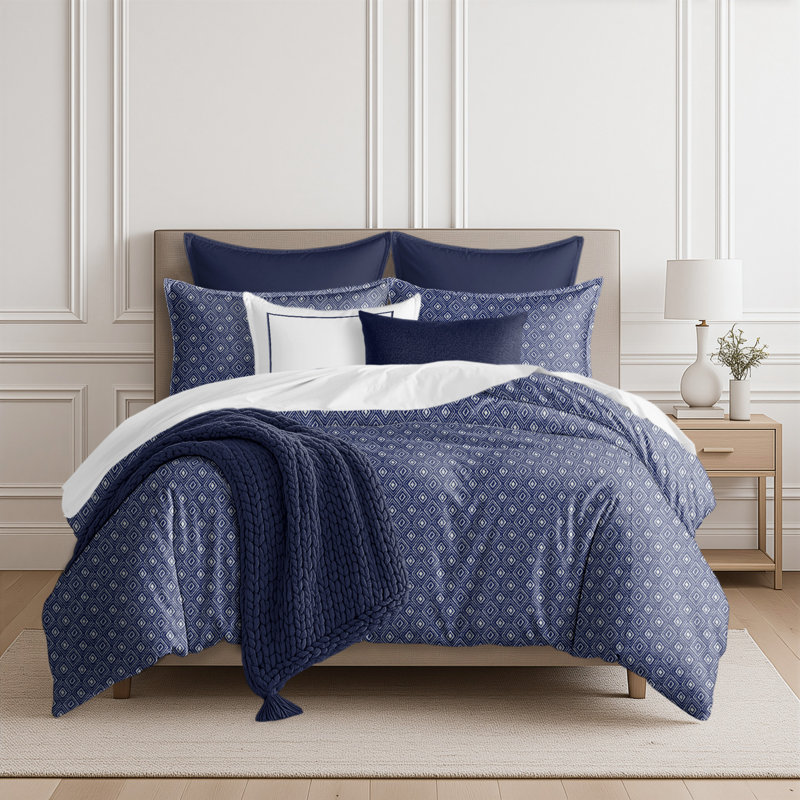 Ensemble de couvre-lit Thorne bleu marine et 2 taies décoratives très grand, Couvre-lit très grand et 2 taies de très grande 