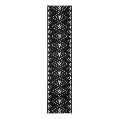 Latitude Run® Vefsna Nikolis Rug Black