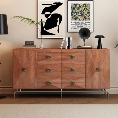 Buffet de luxe nordique de style rétro