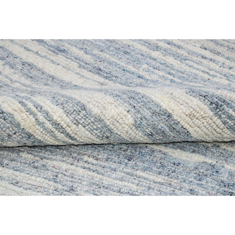 Wool Area Rug in Blue/Ivory, Rectangle 10' x 14'