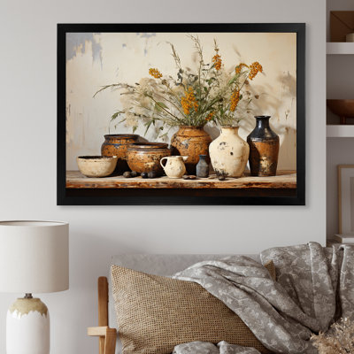 Art floral brun sur poterie rétro