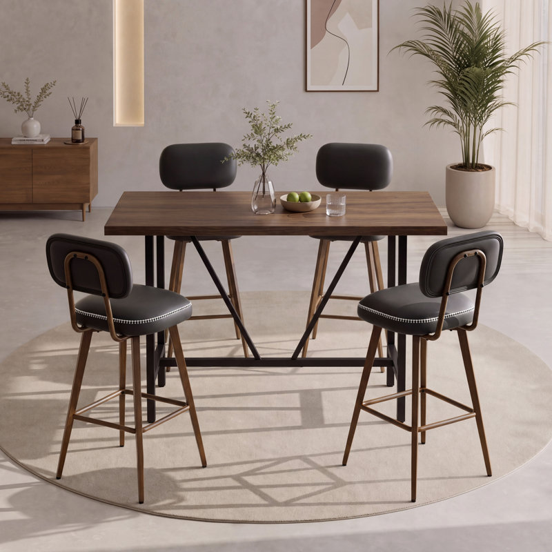 Tabourets de bar Nidovia 63,5 cm (25 po) de hauteur comptoir, pivotants à 360°, dossier bas, revêtement en similicuir, assise rembourrée, pieds en métal et repose-pieds.