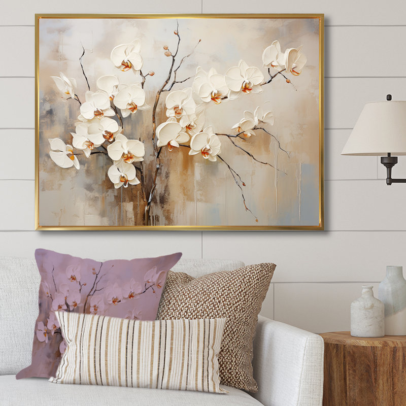 Orchidée beige épanouie sur toile, H 16 po x l 32 po x P 1 po, Cadre flottant doré