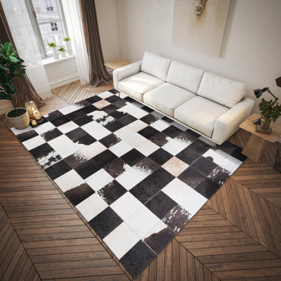 Armita Chenille Patchwork Indoor / Outdoor Rug