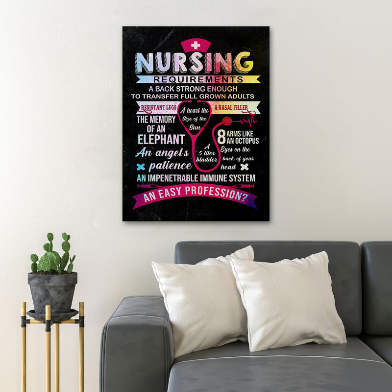 «A Nurse Hat» par Flowers - Impression sur toile tendue, H 20 po x l 16 po x P 2 po