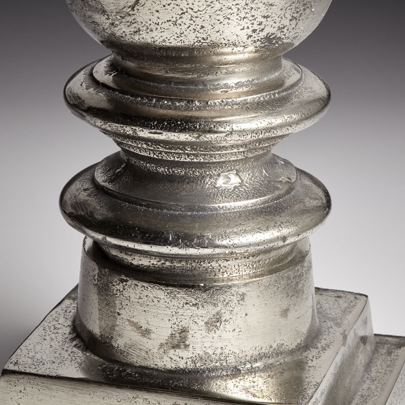 Vase Relic, H 19,75 po x l 7 po x P 7 po
