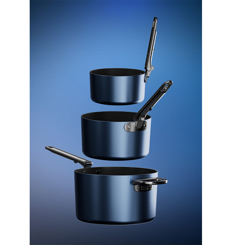 Joseph Joseph Space Ceramic Non-Stick Saucepan with Folding Handle and Lid, 2.9 quarts