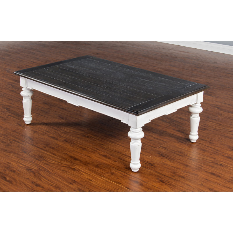 Table basse en bois massif Grenadier