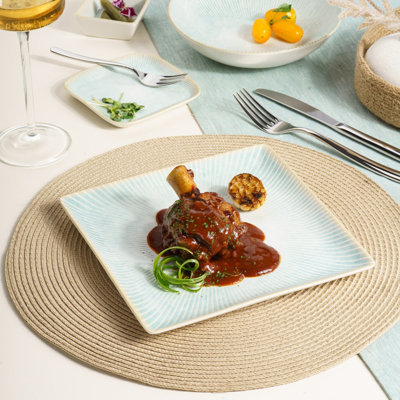 Plat carré Juliette en porcelaine de qualité supérieure Paros-Aqua avec pied