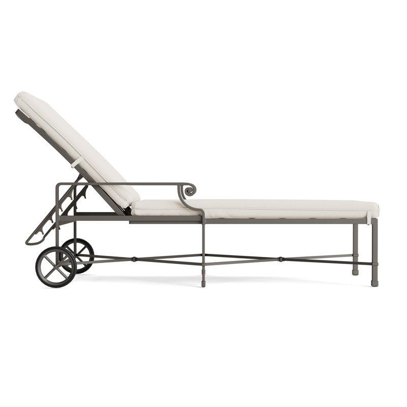 Venetian Outdoor Chaise Lounge, Fusion Natural, Mica