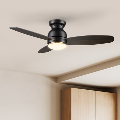 Ventilateur de plafond à moteur à courant continu de 48 po avec télécommande, ensemble d'éclairage à DEL inclus.