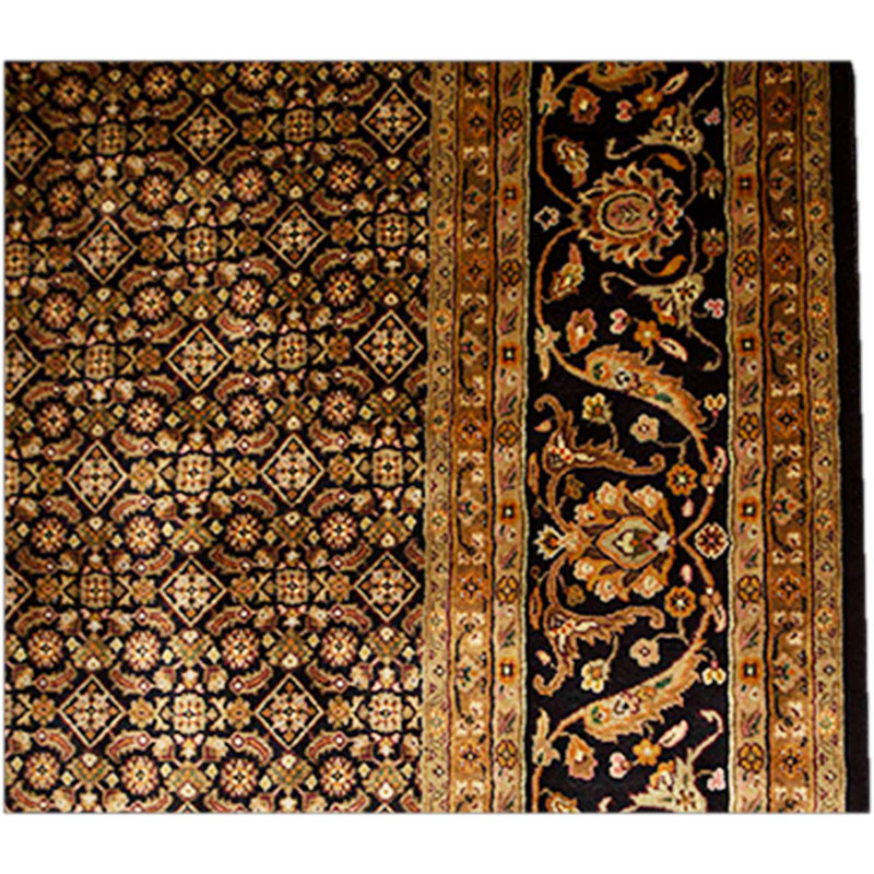 Wool Area Rug in Black, Rectangle 4' x 6'