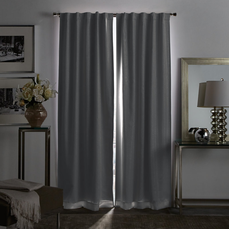 Paire de rideaux occultant avec passe-tringle Park Avenue, Argent, 37 po x 84 po
