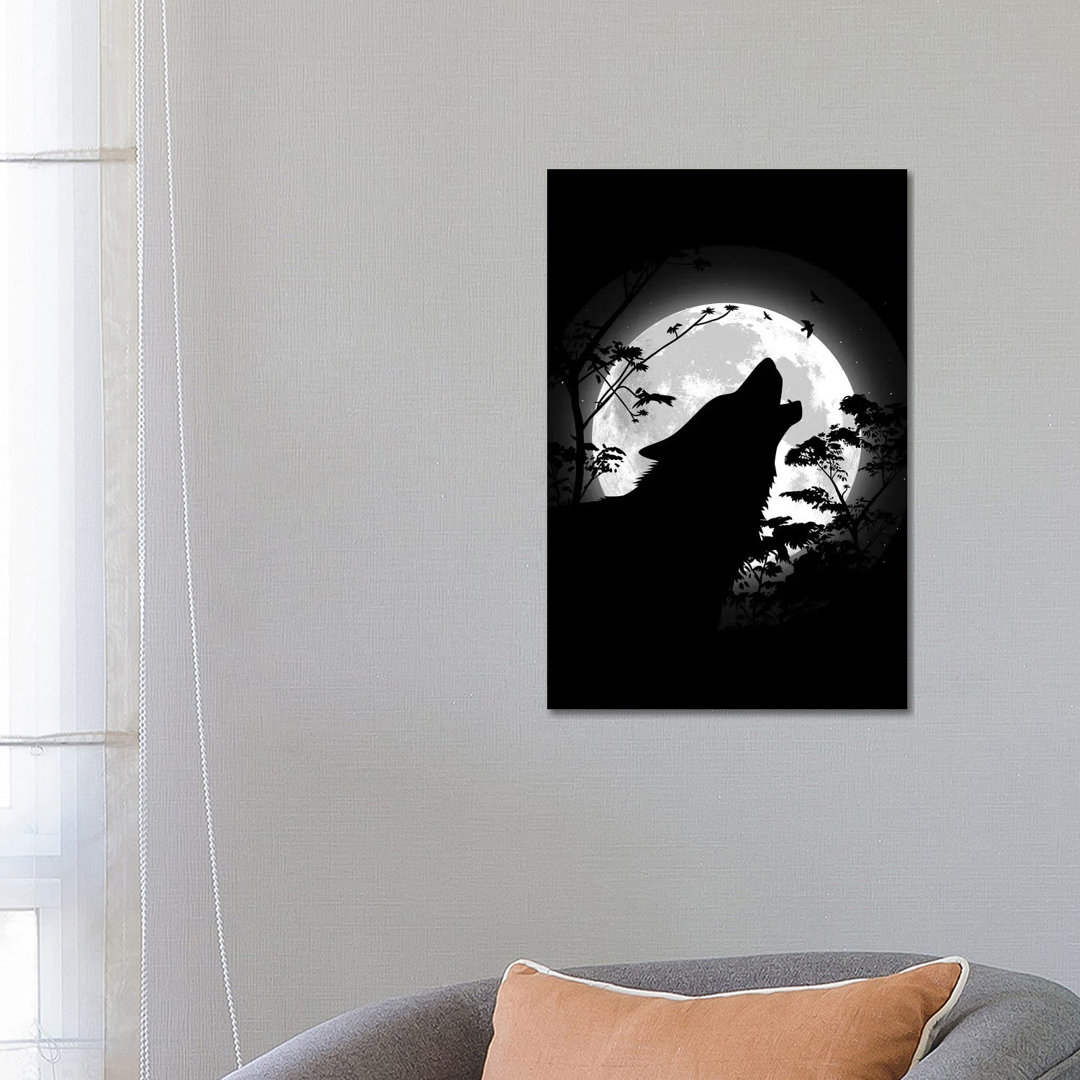 Howling Wolf Under The Moon