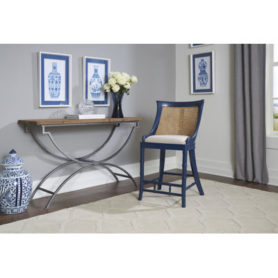 Spoonback Counter Stool