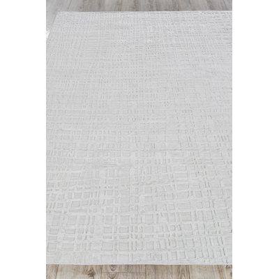 Crescendo Handmade Hand Loomed Rayon From Bamboo And Cotton Ivory Area Rug