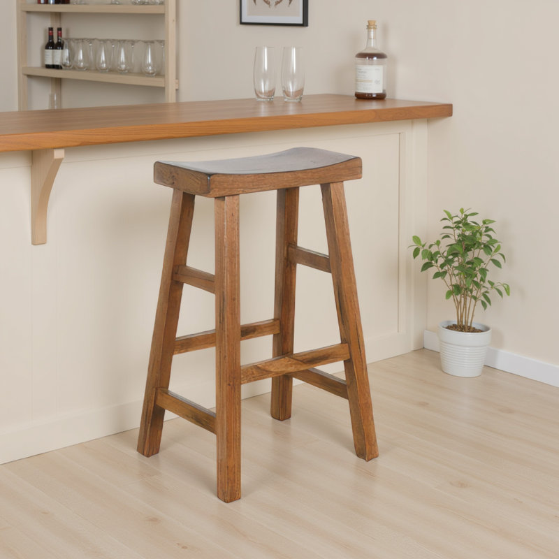Ensemble de 2 tabourets de bar Marv, siège de selle, bois de chêne rustique acajou, 30 po