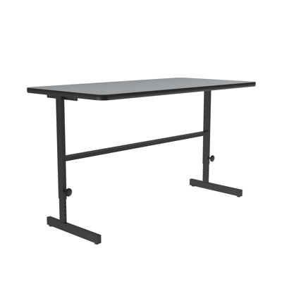 Bureau pour travailler debout en stratifié haute pression
