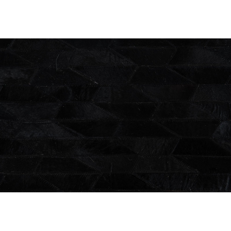 Tapis noir Juliana
