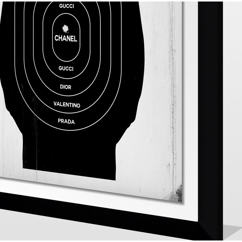 «Cible pratique II», reproduction d'impression sur plastique, H 27,5 po x l 21,5 po x P 0,75 po