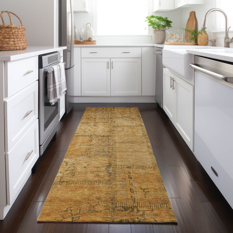 Margia Patchwork Indoor / Outdoor Rug, Runner 2'3" x 7'6"