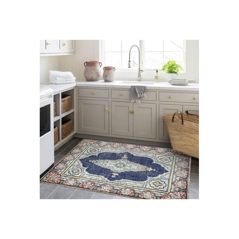 Tapis décoratif crème à motif traditionnel bleu marine lavable à la machine, Rectangle 2 pi 4 po x 3 pi 11 po