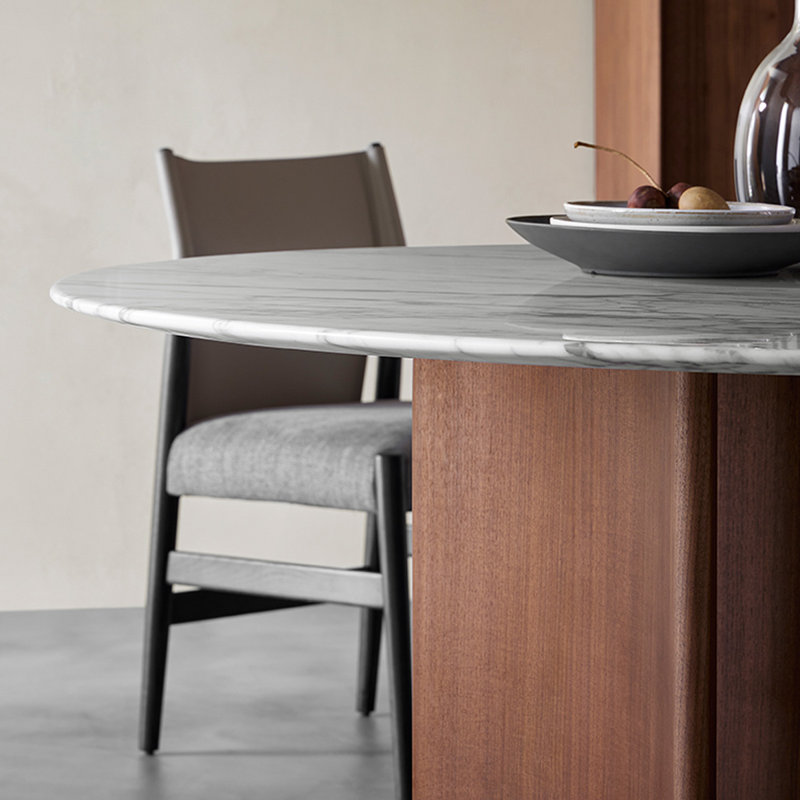 Table de salle à manger ronde légère et luxueuse