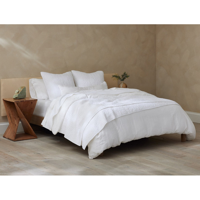 Pebbled Quilt, King Quilt, Alpine White