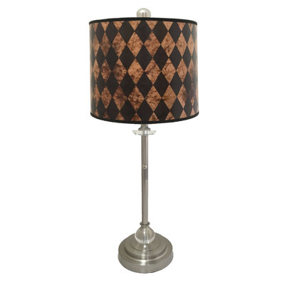 Lampe 28 po Bardha