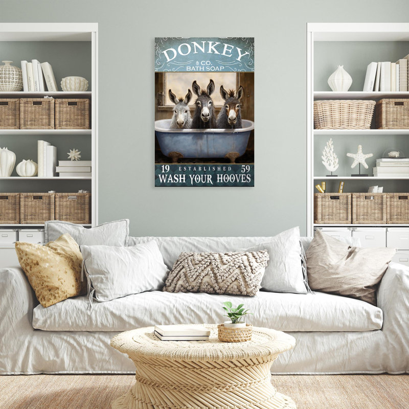 «Lulia Donkey Bath Soap 1», reproduction sur toile, H 20 po x l 16 po x P 1,25 po