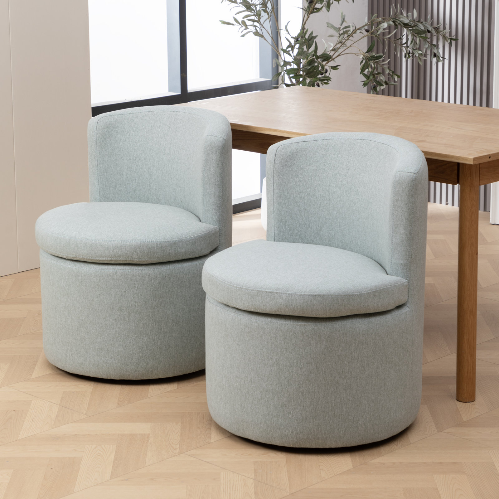Solana 18.5'' H Upholstered Side Chair, White