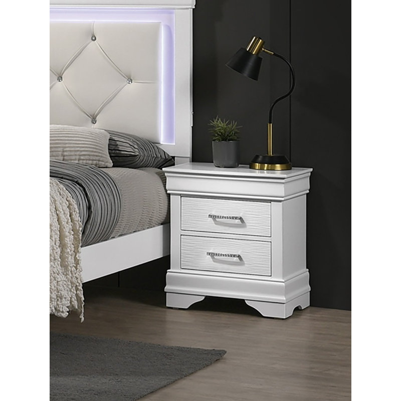 Table de chevet blanche avec tiroirs spacieux et poignées décoratives | Idée de cadeau