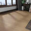 Chêne foncé 0,59 po T x 35,83 po L x 4,92 po W Plancher de bois franc d'ingénierie à rainure et languette (2,45 pieds carrés)