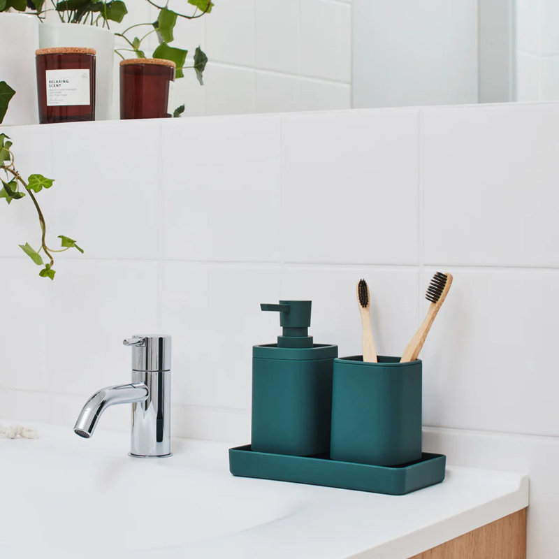 Soap/lotion dispenser, green