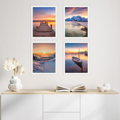 Ensemble de 4 impressions murales colorées encadrées au coucher du soleil
